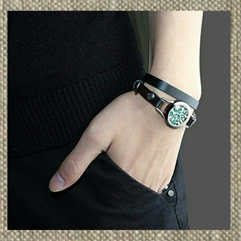 NEW Adjustable Aroma Wrap Genuine Leather Bracelet - Picture 2 of 7